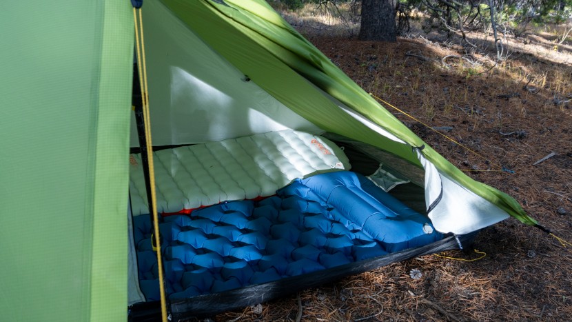 two 20" pads fit without a problem inside the lanshan 2 pro.