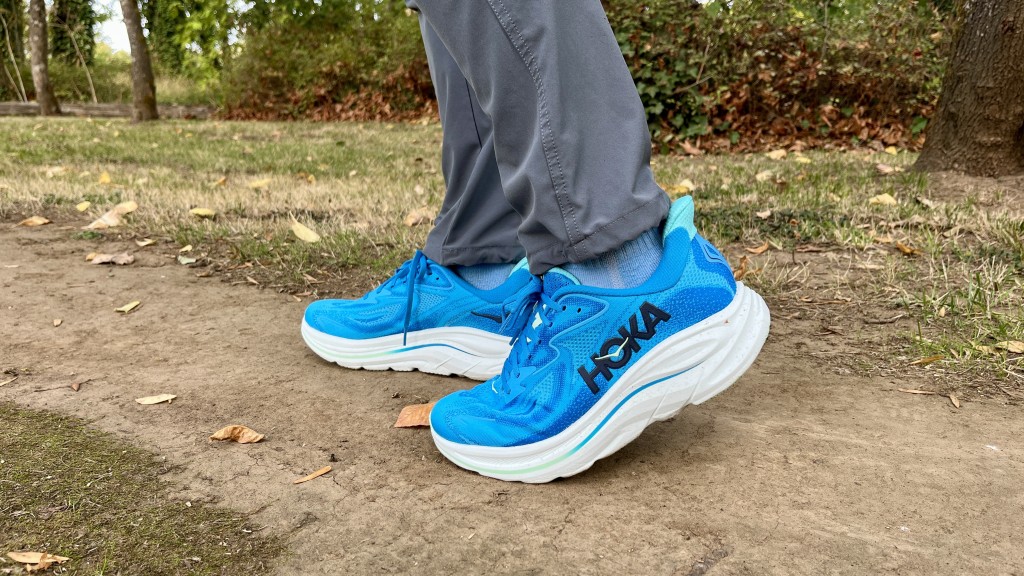 hoka clifton 10 - the clifton 10 is stylish and comfortable to wear.