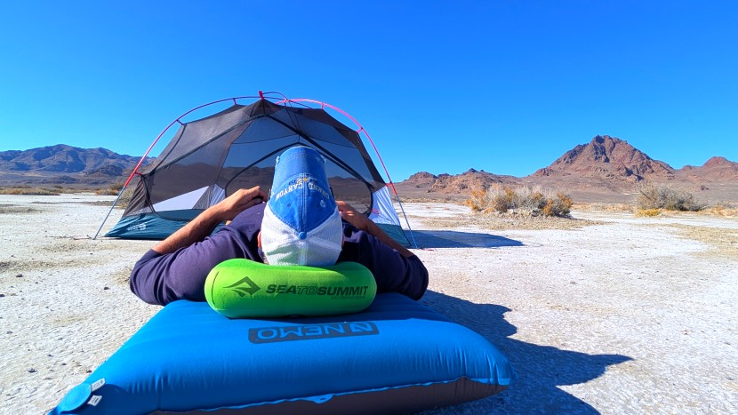 the aeros excels at providing customized support.