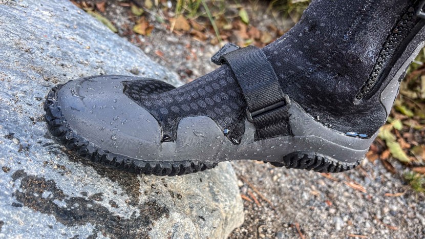 water shoes men - while it doesn't have the most traction we've ever seen, the nrs...