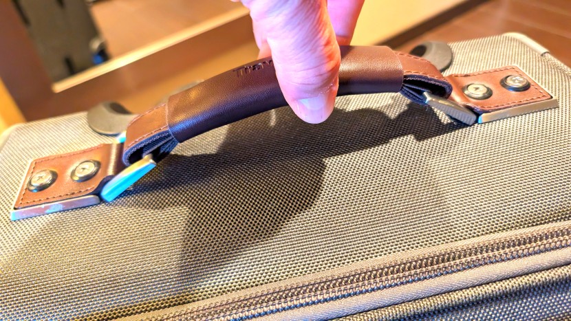 we liked all-things-handles, but we didn't like the lack of bumper...