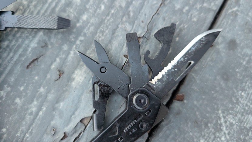 multi-tool - the tools on the gerber suspension nxt are crammed so tightly...