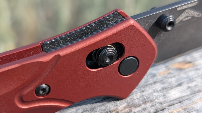 benchmade 940 osborne - the signature benchmade axis locks are fantastic -- useful, and well...