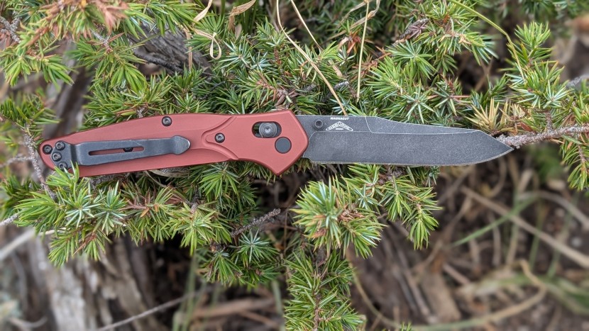 pocket knife - the osborne is sleek and approachable, angular and striking.