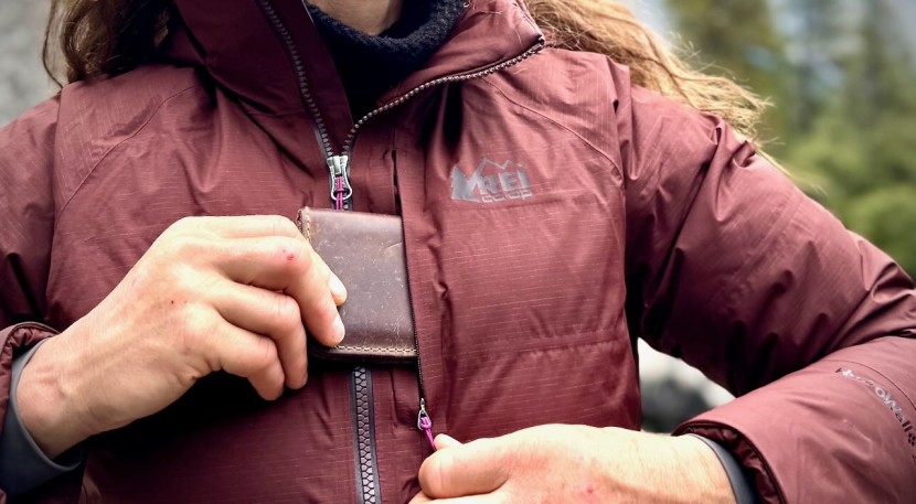 this is a feature rich design that provides ample storage thanks to...