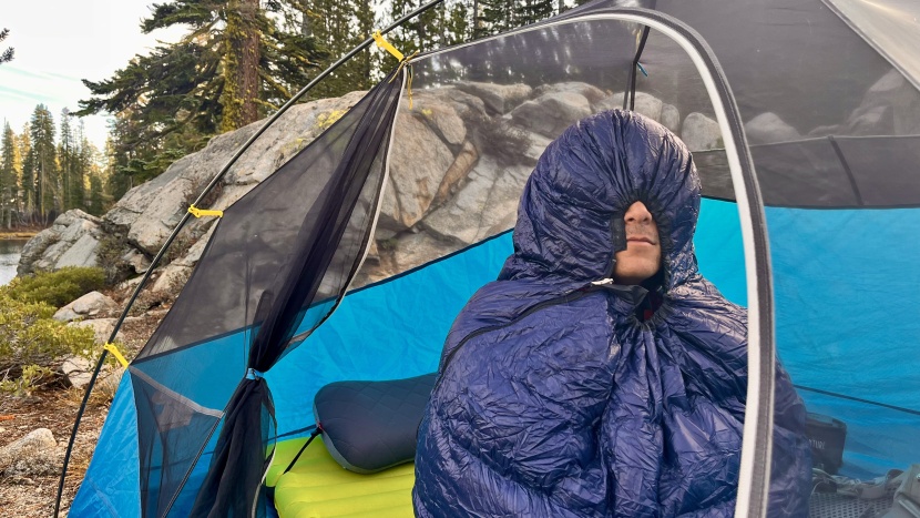 the hood design isn't the most comfortable when moving around inside...