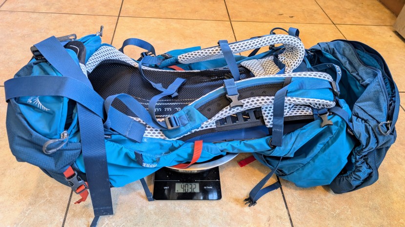 the atmos ag lt weighs four pounds, three ounces according to our...