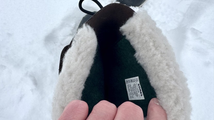 sorel caribou - the key to the caribou's comfort is its thick felt bootie and...