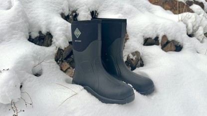 Lead photo for Muck Boot Arctic Sport Mid