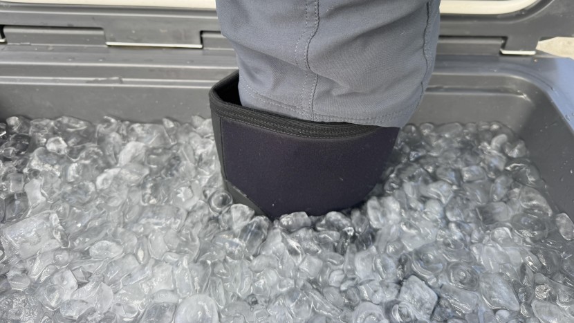 the neoprene insulation does a decent job of blocking the transfer...