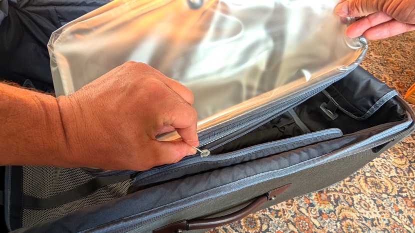 we like the simple things that make this piece of luggage a cut above.