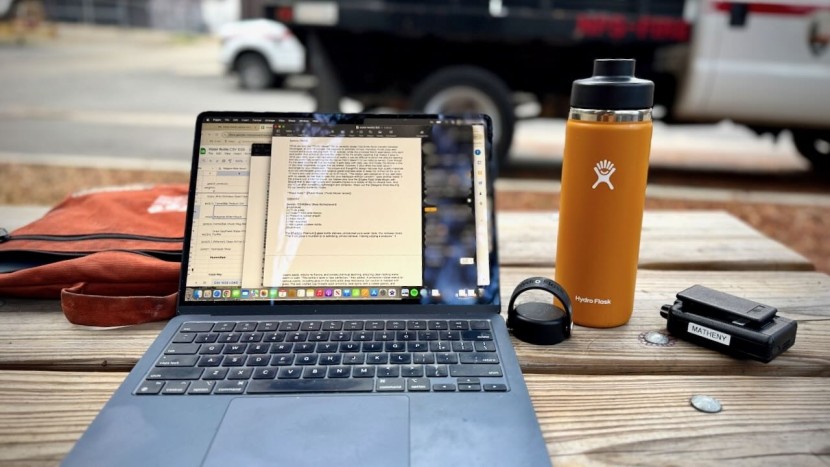 hydro flask wide mouth with straw - the hydro flask wide mouth is our top choice for everyday use...