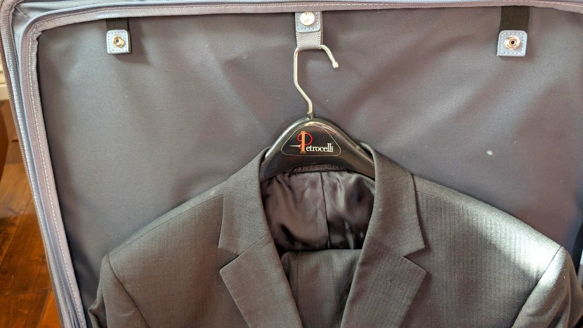 we like the simple things that make this piece of luggage a cut above.