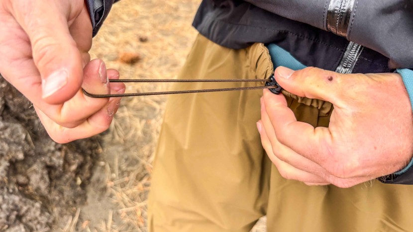 outdoor research foray 3l - the waist toggle helped the foray 3l stay put, despite its bagginess.