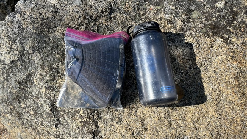 when packed down, the einskey is slightly larger than a liter-sized...