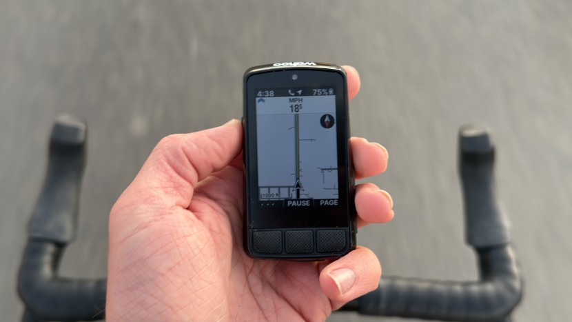 wahoo elemnt bolt 3 - the navigation screen on the bolt is easy to see, even when you're...