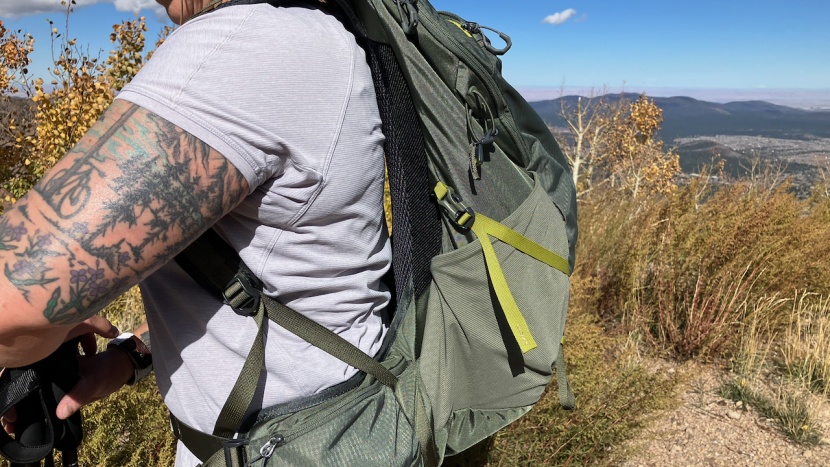gregory zulu 24 lt - you can see how the pack curves away from the back for maximal...