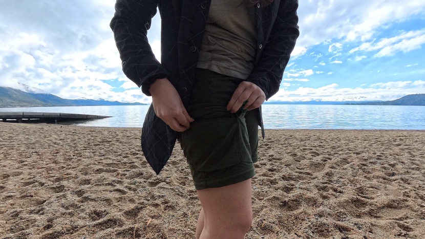 the saharas have six different pockets for securing all precious...