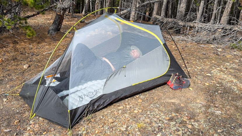 ultralight tent - if the weather is cooperating, go fly-less with the hornet osmo 2p!