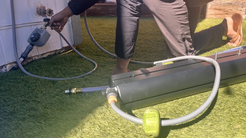 filling this unit is as simple as hooking it up to your hose.