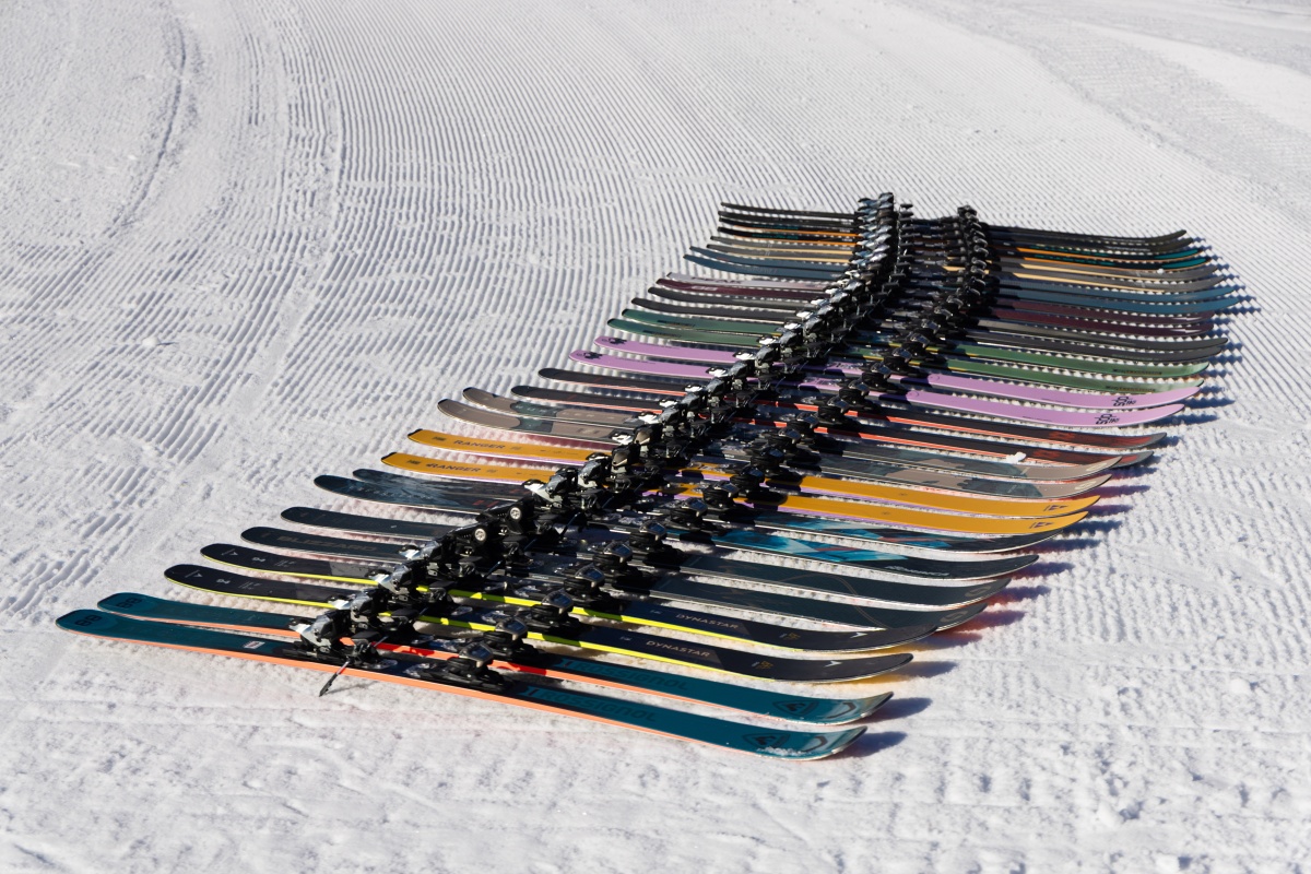 Best Skis For Men Review (We purchased the best all-mountain skis from Volkl, Armada, Blizzard, DPS, Fischer, Head, Faction, Nordica, Dynastar...)