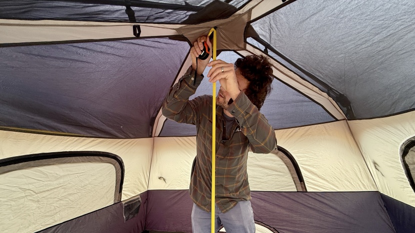thumbnail interactive-video image 1 of FanttikOutdoor Zeta C6 Pro Pop Up Tent – 60-Second Setup, Waterproof, 3 Season, Open Box 1 of 2