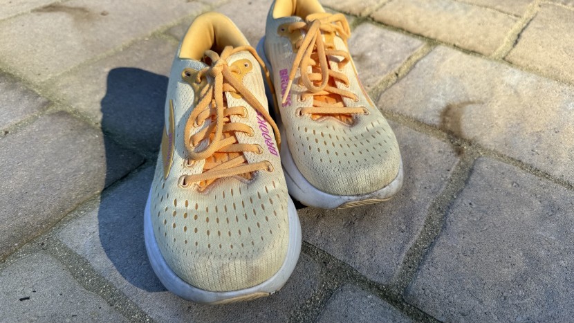 the ghost max delivers a soft, structured, and slightly warm upper...