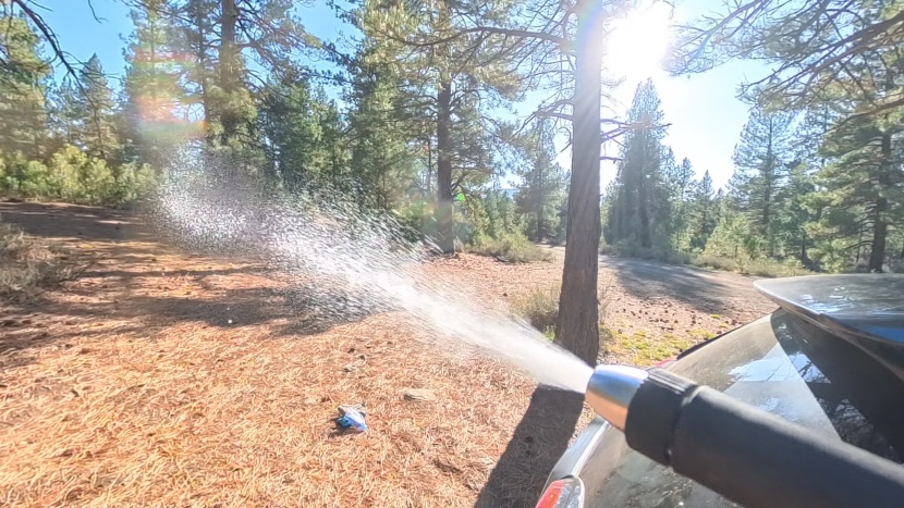 the yakima roadshower has intense but highly adjustable water...