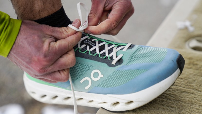 on cloudsurfer next - we think the lacing system is extremely well-executed.