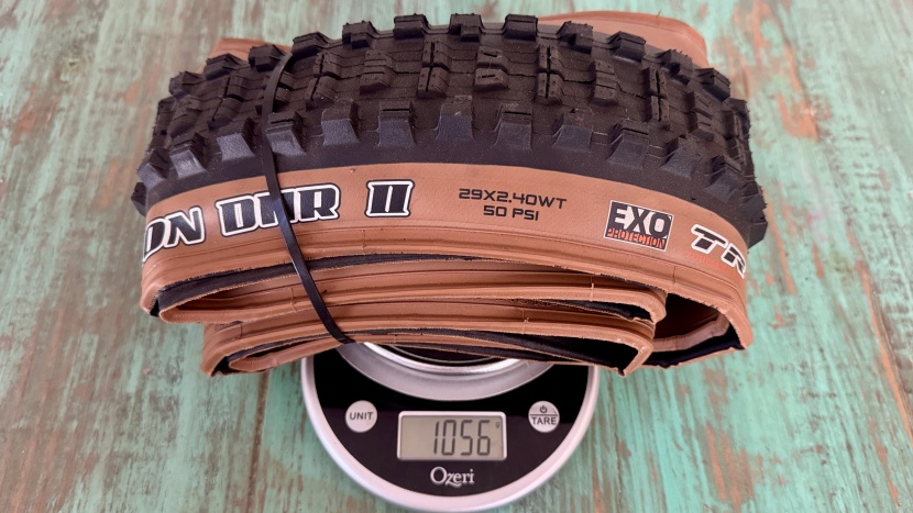 maxxis minion dhr ii - a very respectable weight for the exo protection casing in a 2.4...