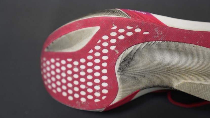 asics metaspeed sky tokyo - the traction for the metaspeed is solid for a race shoe, and we have...