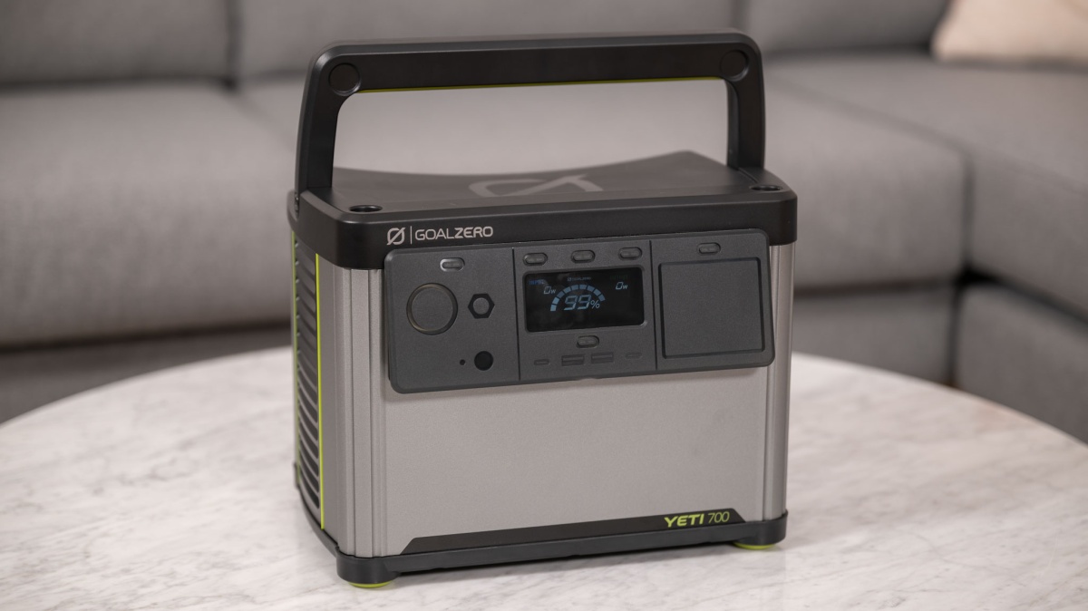 Goal Zero Yeti 700 Review