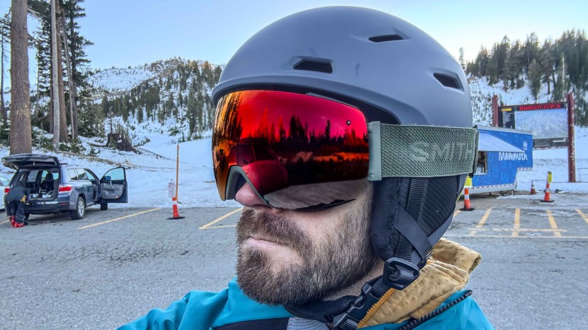 while we loved the goggle fit with boxier eyewear (photo one)...