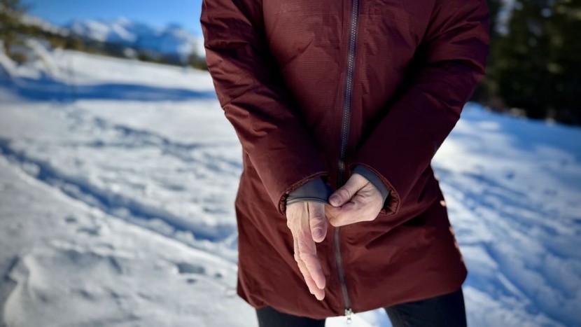 the two-layer hydrowall outer shell combines with a dwr treatment, a...