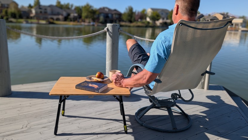 the bamboo zempire table has a nice carrying bag for hauling it...