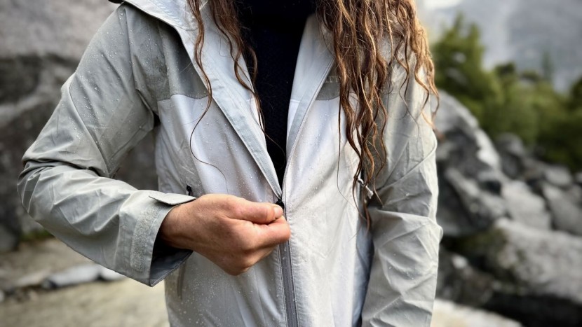 rain jacket womens - this 2-layer design didn't take long before the fabric began to...
