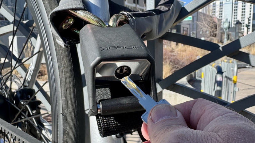 hiplok original: superbright - while we had no complaints about the key or lock cylinder, the...