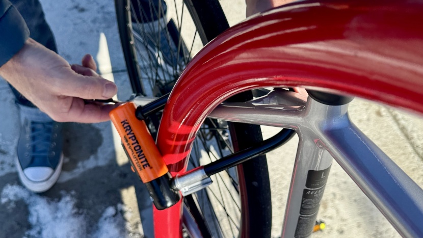 just barely, but the evolution mini was able to grab the frame, rear...