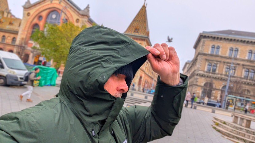 the brim of the hood comes out a decent amount. it doesn't extend...