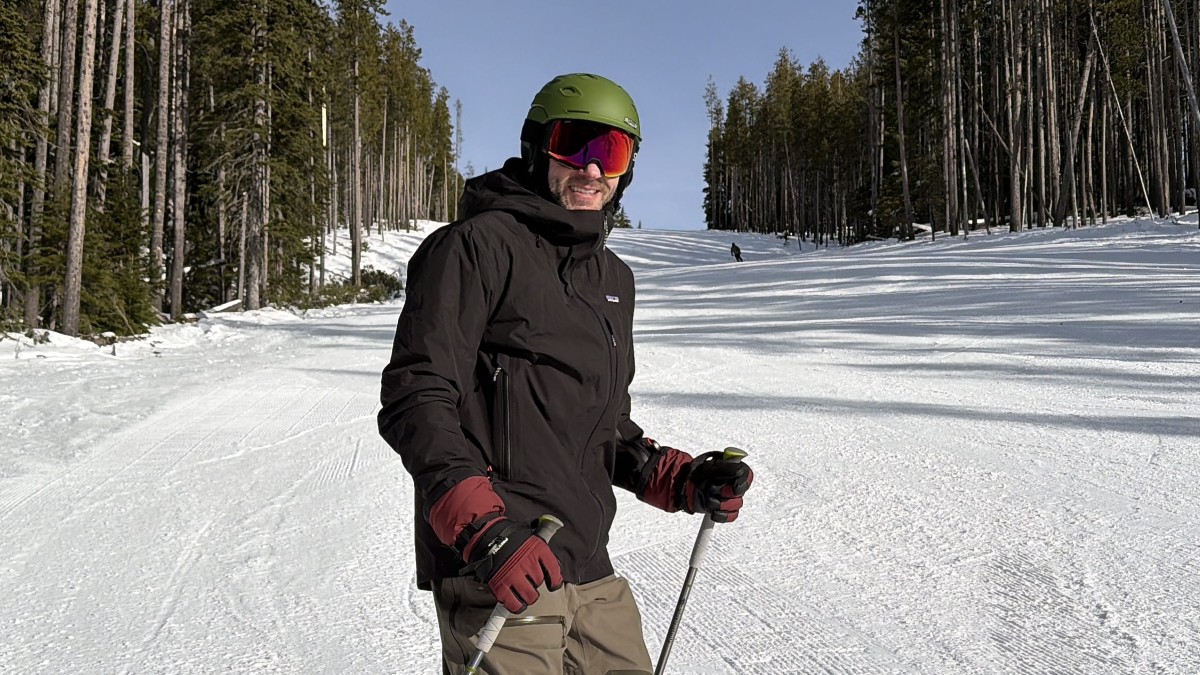 Patagonia Storm Shift Insulated Review (The Patagonia Storm Shift Insulated ski jacket offers a timeless style that's built to handle cold and snowy weather...)