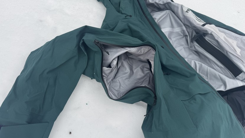 in general, the longer the pit zip, the faster you can dump excess...