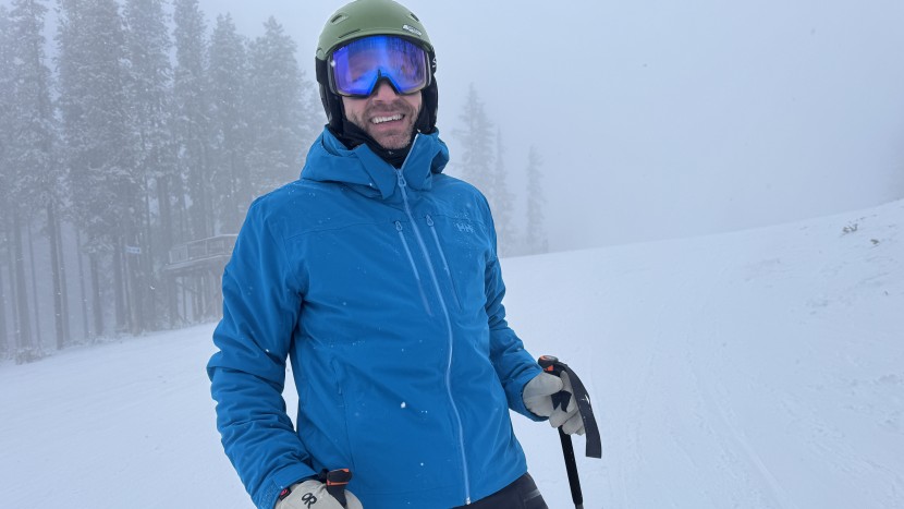 ski jacket men - the helly hansen alpha lifaloft fits slim and trim compared to most...