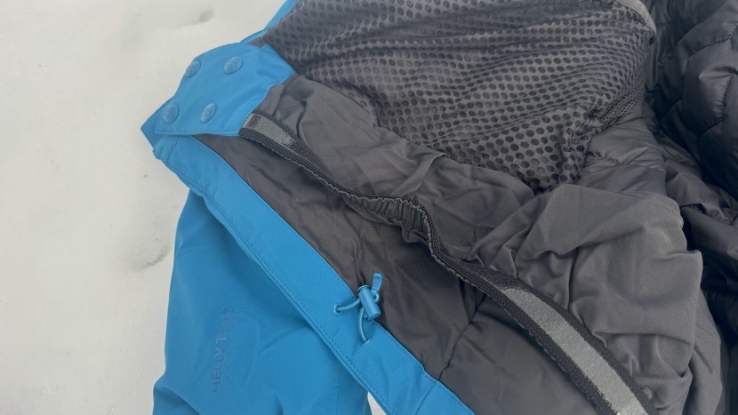 the powder skirt helps fend off deep snow. the waist fits trim, but...