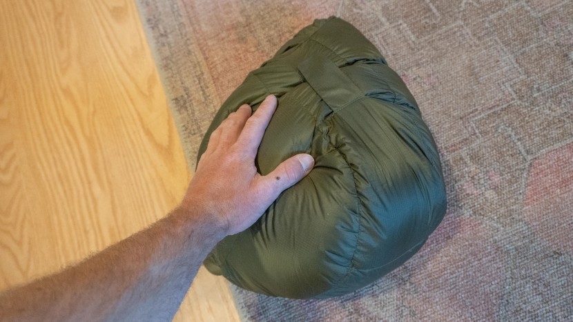 down jacket men - this is one sizeable jacket, but it's fortunately very warm.