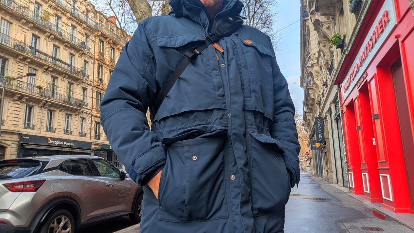 they are perfect places to rest your hands and wrists while walking.