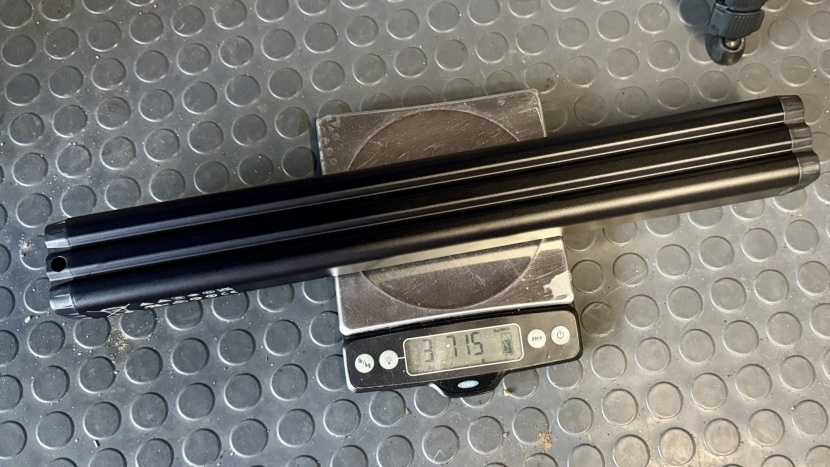 amflow pl carbon pro - a 3715-gram battery pack delivering 800 wh is impressive; the avinox...