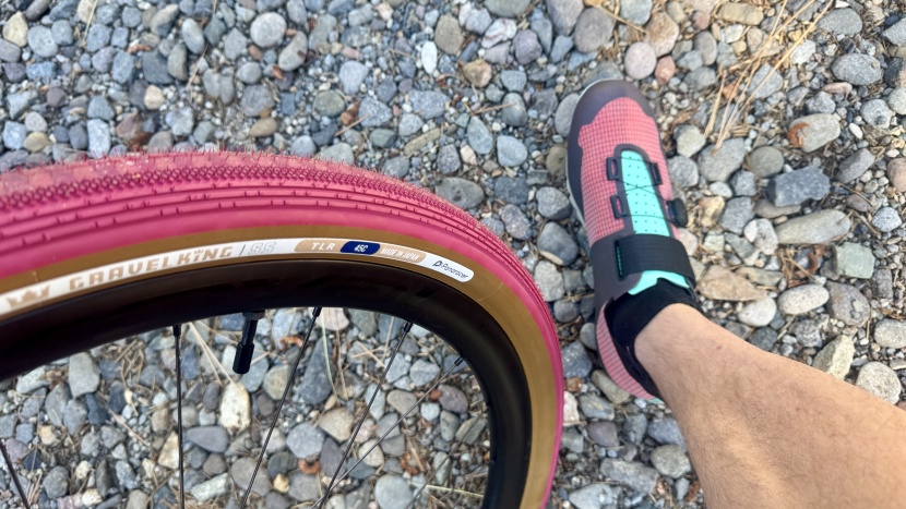 fizik vento ferox carbon - wanna match your tires? the vento ferox carbon is available in a...