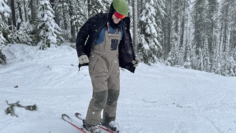 flylow gear baker bib - we think the excess material around the hips looks a bit silly, but...