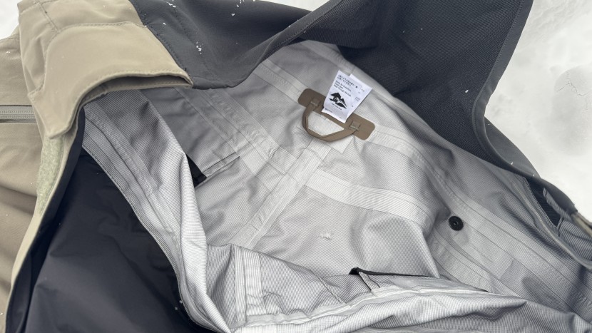 the flylow baker bib 3-layer shell fabric is not lined with...