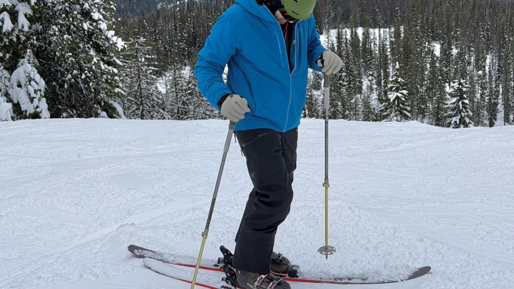 ski pants men - the arc'teryx sabre features a sleek style that pairs well with most...